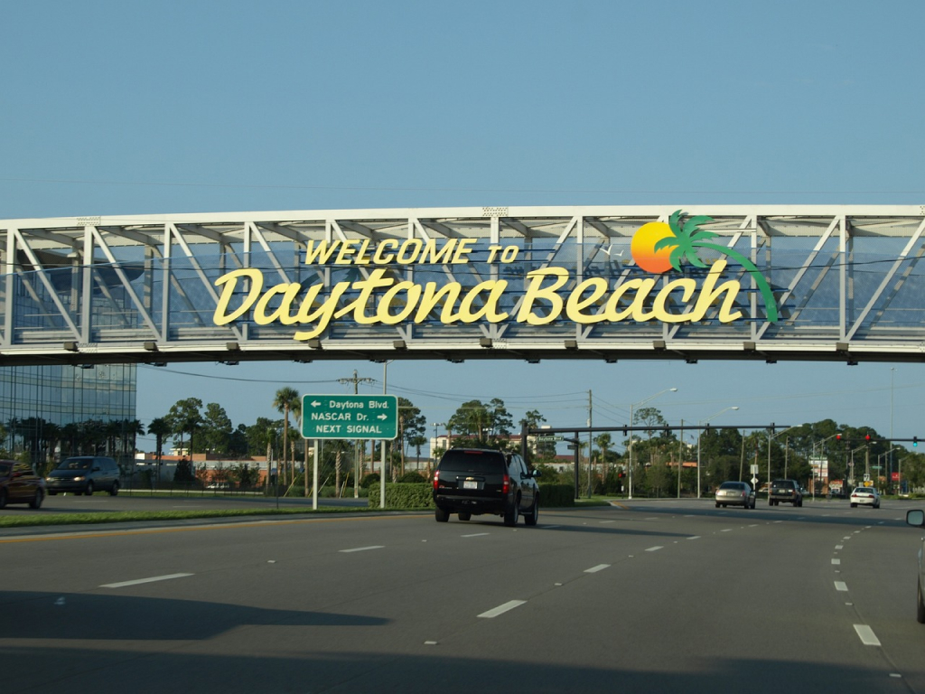 The Top 10 Things Daytona Beach is Known For Featured Image